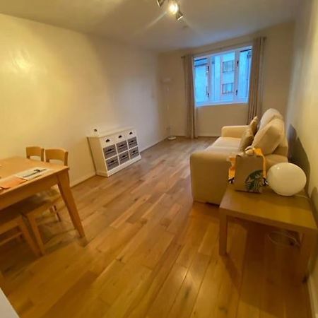 Quiet Central Apartment For Upto 4 People 에든버러 외부 사진