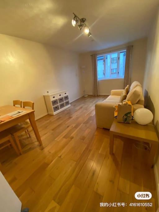 Quiet Central Apartment For Upto 4 People 에든버러 외부 사진